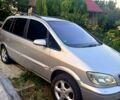 Серый Опель Зафира, объемом двигателя 2.2 л и пробегом 153 тыс. км за 3700 $, фото 4 на Automoto.ua