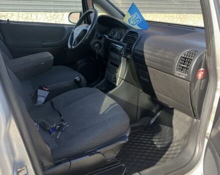 Опель Зафира 2004 в Тернополе на Automoto.ua Серый Опель Зафира, объемом двигателя 2.2 л и пробегом 389 тыс. км за 2999 $, фото 13 на Automoto.ua