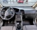 Сірий Опель Зафіра, об'ємом двигуна 2.2 л та пробігом 437 тис. км за 2100 $, фото 12 на Automoto.ua