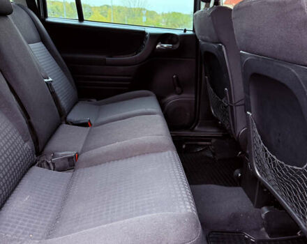 Серый Опель Зафира, объемом двигателя 1.8 л и пробегом 270 тыс. км за 5000 $, фото 11 на Automoto.ua