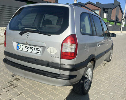 Серый Опель Зафира, объемом двигателя 2.17 л и пробегом 360 тыс. км за 2999 $, фото 6 на Automoto.ua