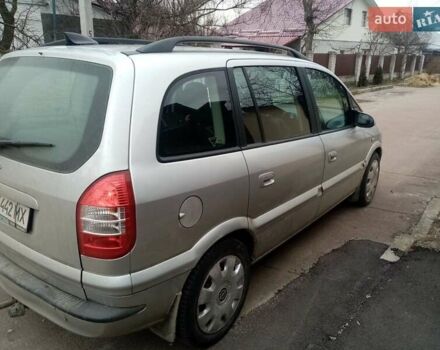 Серый Опель Зафира, объемом двигателя 2.2 л и пробегом 378 тыс. км за 5300 $, фото 6 на Automoto.ua