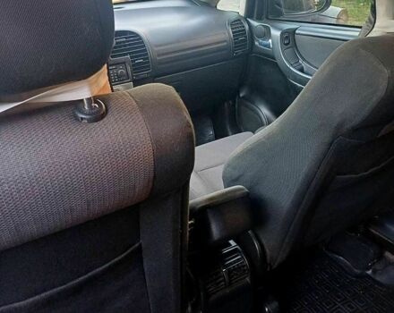 Серый Опель Зафира, объемом двигателя 2.2 л и пробегом 153 тыс. км за 3700 $, фото 8 на Automoto.ua