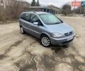 Серый Опель Зафира, объемом двигателя 1.8 л и пробегом 333 тыс. км за 4100 $, фото 1 на Automoto.ua