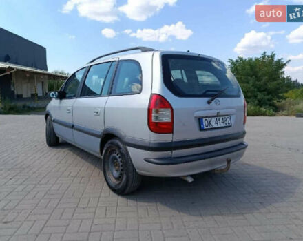 Серый Опель Зафира, объемом двигателя 0 л и пробегом 280 тыс. км за 2200 $, фото 2 на Automoto.ua