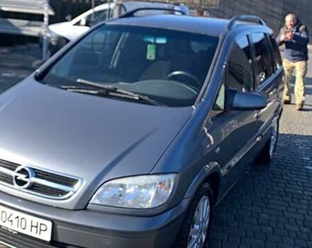 Серый Опель Зафира, объемом двигателя 1.8 л и пробегом 260 тыс. км за 5000 $, фото 3 на Automoto.ua