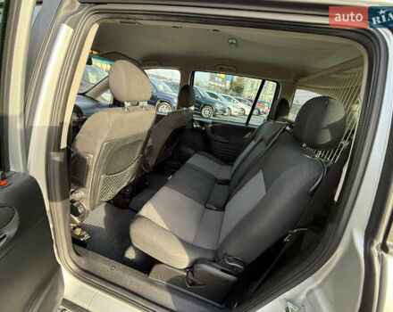 Серый Опель Зафира, объемом двигателя 1.8 л и пробегом 226 тыс. км за 5500 $, фото 34 на Automoto.ua