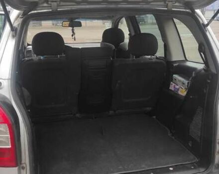 Сірий Опель Зафіра, об'ємом двигуна 2.2 л та пробігом 300 тис. км за 3500 $, фото 1 на Automoto.ua