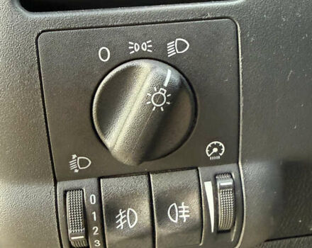 Серый Опель Зафира, объемом двигателя 1.8 л и пробегом 226 тыс. км за 5500 $, фото 39 на Automoto.ua