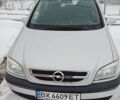 Серый Опель Зафира, объемом двигателя 2 л и пробегом 240 тыс. км за 3850 $, фото 1 на Automoto.ua
