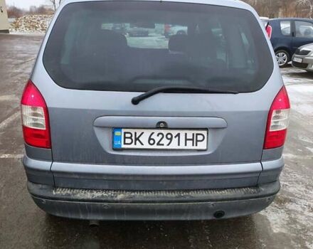 Серый Опель Зафира, объемом двигателя 1.6 л и пробегом 171 тыс. км за 4800 $, фото 3 на Automoto.ua