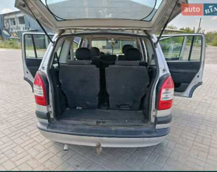 Серый Опель Зафира, объемом двигателя 0 л и пробегом 280 тыс. км за 2200 $, фото 4 на Automoto.ua