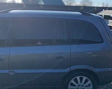 Серый Опель Зафира, объемом двигателя 1.8 л и пробегом 260 тыс. км за 5000 $, фото 6 на Automoto.ua