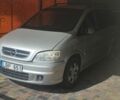 Сірий Опель Зафіра, об'ємом двигуна 2.2 л та пробігом 200 тис. км за 3200 $, фото 5 на Automoto.ua