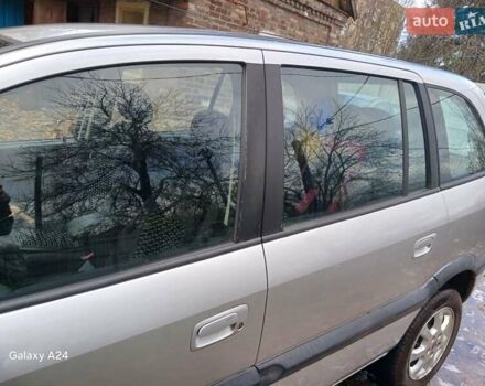 Серый Опель Зафира, объемом двигателя 2 л и пробегом 390 тыс. км за 4100 $, фото 11 на Automoto.ua