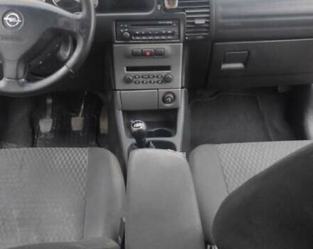 Сірий Опель Зафіра, об'ємом двигуна 2.2 л та пробігом 300 тис. км за 3500 $, фото 2 на Automoto.ua