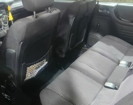 Серый Опель Зафира, объемом двигателя 1.6 л и пробегом 244 тыс. км за 2950 $, фото 15 на Automoto.ua