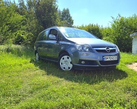 Серый Опель Зафира, объемом двигателя 1.6 л и пробегом 220 тыс. км за 5100 $, фото 1 на Automoto.ua