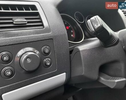 Сірий Опель Зафіра, об'ємом двигуна 1.8 л та пробігом 192 тис. км за 5700 $, фото 47 на Automoto.ua