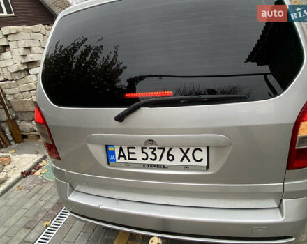 Серый Опель Зафира, объемом двигателя 2.2 л и пробегом 265 тыс. км за 5250 $, фото 40 на Automoto.ua