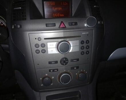 Серый Опель Зафира, объемом двигателя 1.8 л и пробегом 240 тыс. км за 4100 $, фото 10 на Automoto.ua