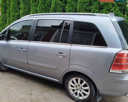 Сірий Опель Зафіра, об'ємом двигуна 1.9 л та пробігом 209 тис. км за 5900 $, фото 9 на Automoto.ua