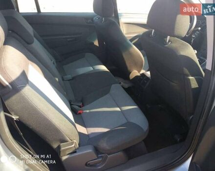 Серый Опель Зафира, объемом двигателя 1.6 л и пробегом 190 тыс. км за 6500 $, фото 9 на Automoto.ua