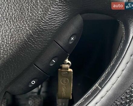 Серый Опель Зафира, объемом двигателя 1.8 л и пробегом 267 тыс. км за 4790 $, фото 24 на Automoto.ua