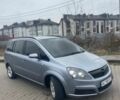 Серый Опель Зафира, объемом двигателя 1.9 л и пробегом 320 тыс. км за 3999 $, фото 4 на Automoto.ua