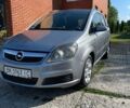 Сірий Опель Зафіра, об'ємом двигуна 1.99 л та пробігом 370 тис. км за 4600 $, фото 1 на Automoto.ua