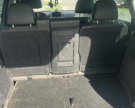 Серый Опель Зафира, объемом двигателя 1.9 л и пробегом 358 тыс. км за 5100 $, фото 6 на Automoto.ua