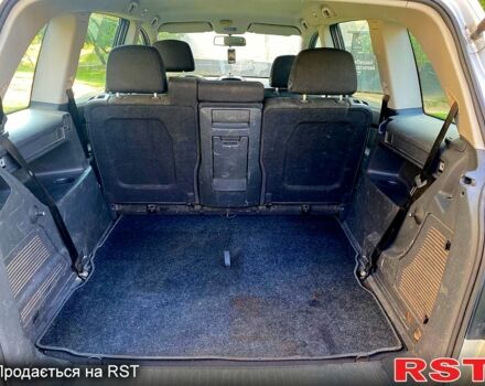 Серый Опель Зафира, объемом двигателя 1.8 л и пробегом 150 тыс. км за 4600 $, фото 6 на Automoto.ua