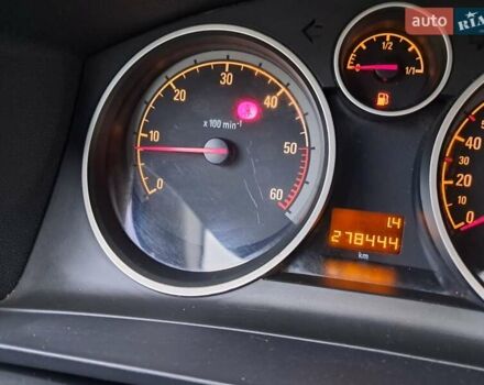 Серый Опель Зафира, объемом двигателя 1.9 л и пробегом 278 тыс. км за 4500 $, фото 58 на Automoto.ua