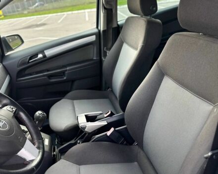 Сірий Опель Зафіра, об'ємом двигуна 0 л та пробігом 259 тис. км за 5700 $, фото 7 на Automoto.ua