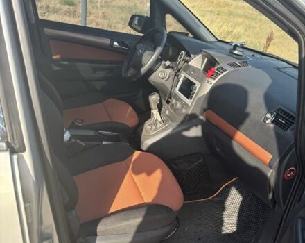 Опель Зафира 2005 в Снигиревке на Automoto.ua Серый Опель Зафира, объемом двигателя 1.9 л и пробегом 3 тыс. км за 4000 $, фото 9 на Automoto.ua