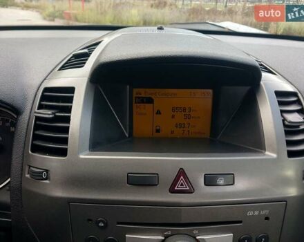 Серый Опель Зафира, объемом двигателя 1.91 л и пробегом 250 тыс. км за 4999 $, фото 17 на Automoto.ua