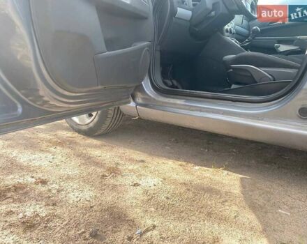 Серый Опель Зафира, объемом двигателя 1.6 л и пробегом 250 тыс. км за 5200 $, фото 8 на Automoto.ua