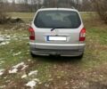 Сірий Опель Зафіра, об'ємом двигуна 0 л та пробігом 312 тис. км за 2500 $, фото 3 на Automoto.ua