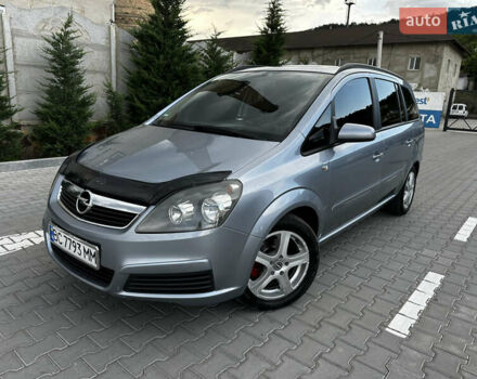 Сірий Опель Зафіра, об'ємом двигуна 1.8 л та пробігом 301 тис. км за 4999 $, фото 2 на Automoto.ua