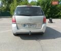 Серый Опель Зафира, объемом двигателя 1.9 л и пробегом 244 тыс. км за 5000 $, фото 9 на Automoto.ua