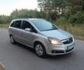 Серый Опель Зафира, объемом двигателя 1.91 л и пробегом 245 тыс. км за 3900 $, фото 1 на Automoto.ua