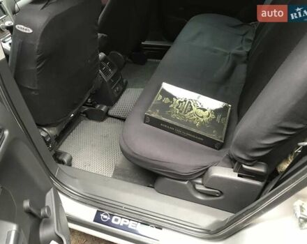 Сірий Опель Зафіра, об'ємом двигуна 1.8 л та пробігом 300 тис. км за 5500 $, фото 6 на Automoto.ua