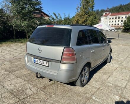 Сірий Опель Зафіра, об'ємом двигуна 1.6 л та пробігом 324 тис. км за 4700 $, фото 3 на Automoto.ua