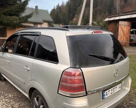 Серый Опель Зафира, объемом двигателя 1.91 л и пробегом 225 тыс. км за 4400 $, фото 1 на Automoto.ua