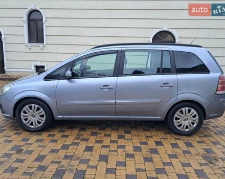 Серый Опель Зафира, объемом двигателя 1.9 л и пробегом 278 тыс. км за 4500 $, фото 12 на Automoto.ua