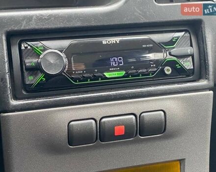 Серый Опель Зафира, объемом двигателя 1.8 л и пробегом 267 тыс. км за 4790 $, фото 16 на Automoto.ua