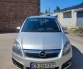 Серый Опель Зафира, объемом двигателя 2.2 л и пробегом 170 тыс. км за 4900 $, фото 1 на Automoto.ua