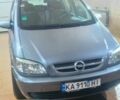 Серый Опель Зафира, объемом двигателя 1.6 л и пробегом 244 тыс. км за 2950 $, фото 1 на Automoto.ua