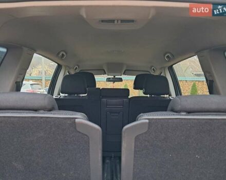 Серый Опель Зафира, объемом двигателя 1.9 л и пробегом 278 тыс. км за 4500 $, фото 33 на Automoto.ua