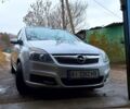 Серый Опель Зафира, объемом двигателя 1.8 л и пробегом 328 тыс. км за 4200 $, фото 1 на Automoto.ua
